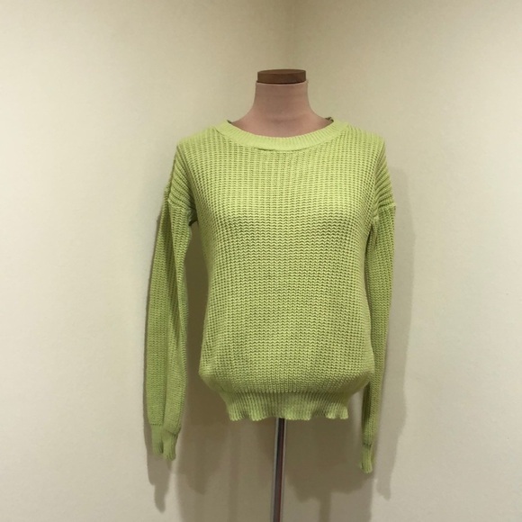 Boohoo Sweater Size Small Chartreuse Green Pullover - Picture 2 of 9